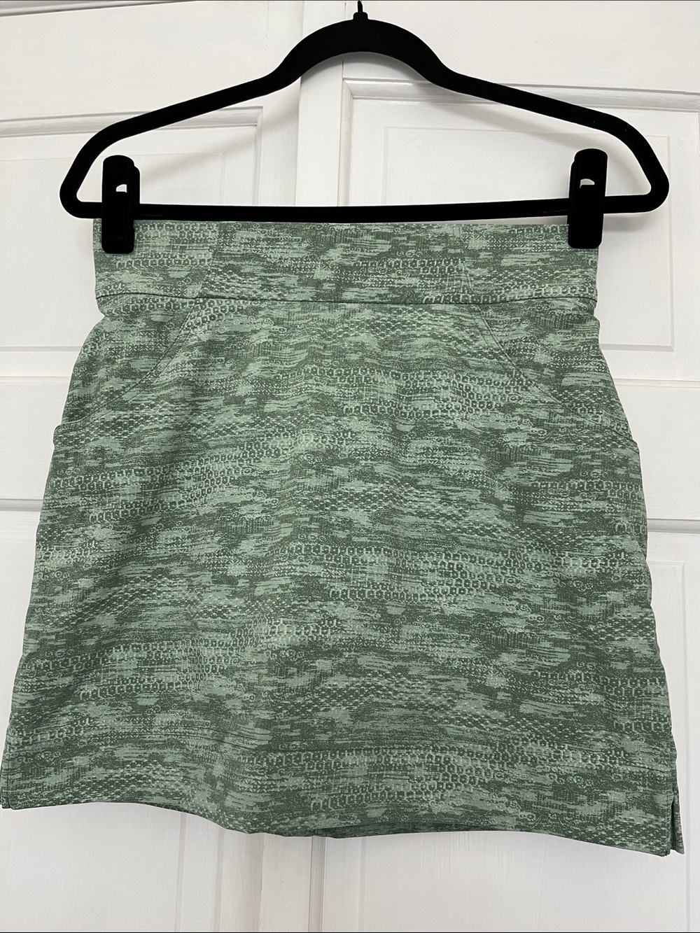 Women's Mint Green Patterned Skort - Athletic Everyday